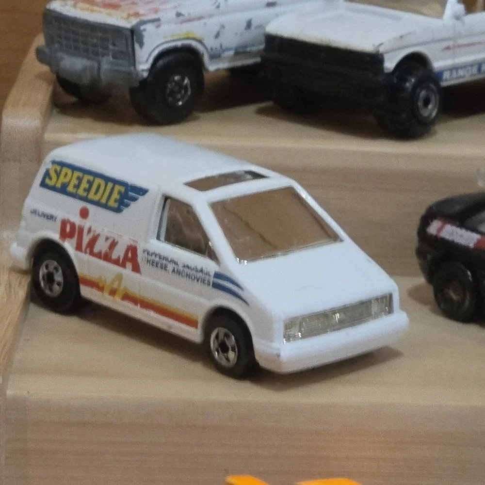 Hot Wheels 13 vintage